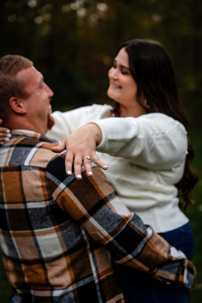 Engagement photos downtown Des Moines outdoor scenic location