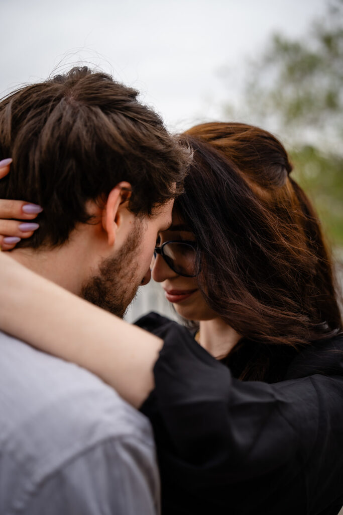 Engagement photos Des Moines botanical gardens best engagement locations Des Moines Iowa