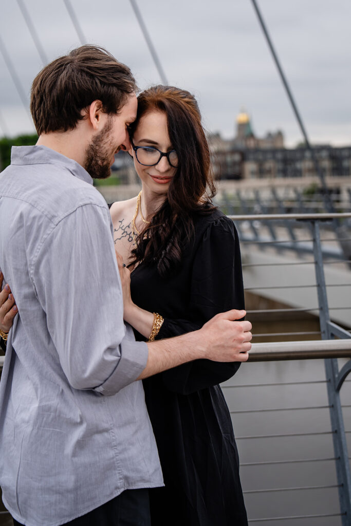 Engagement photos Des Moines Asian Gardens best locations for engagement photos Des Moines Iowa