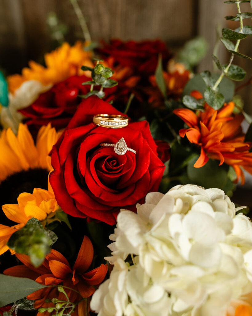 Sunset Ridge Barn wedding venue Des Moines Iowa Wedding photography
