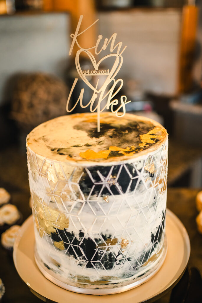 WEST END ARCHITECTURAL SALVAGE Des Moines Iowa Wedding Venue Wedding Photographer