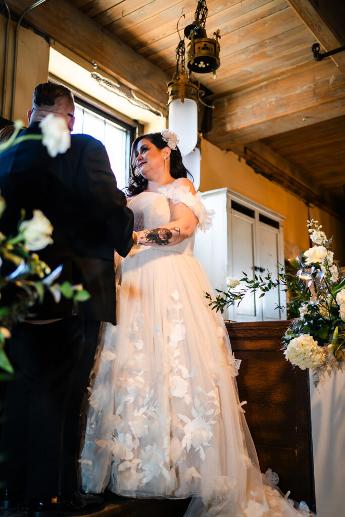 WEST END ARCHITECTURAL SALVAGE Des Moines Iowa Wedding Venue Wedding Photographer