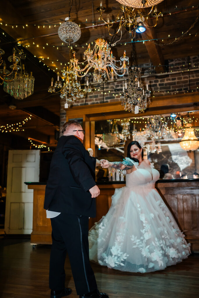 WEST END ARCHITECTURAL SALVAGE Des Moines Iowa Wedding Venue Wedding Photographer