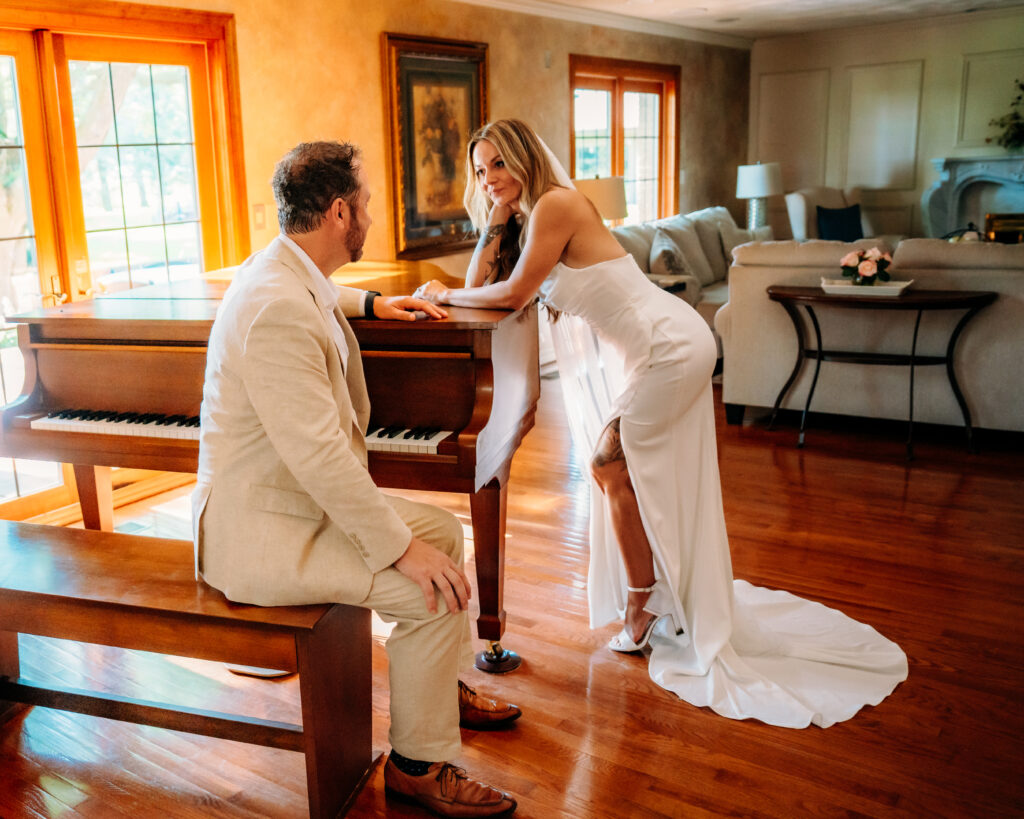 Conrad Mansion Wedding Venue Des Moines Iowa Wedding Photographer