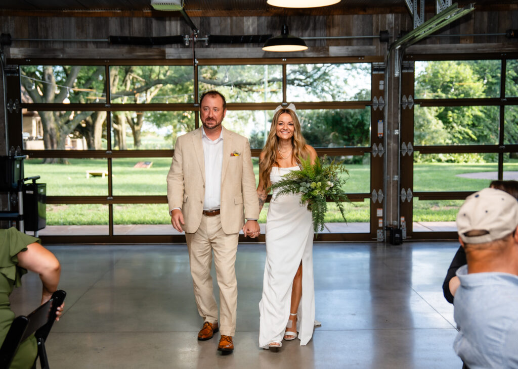 Conrad Mansion Wedding Venue Des Moines Iowa Wedding Photographer