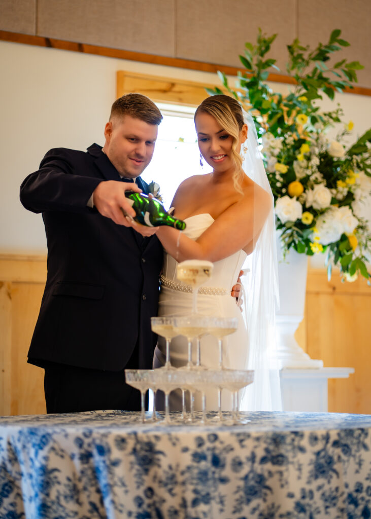 Chateau at White Oak Wedding venue Des Moines Iowa wedding photographer