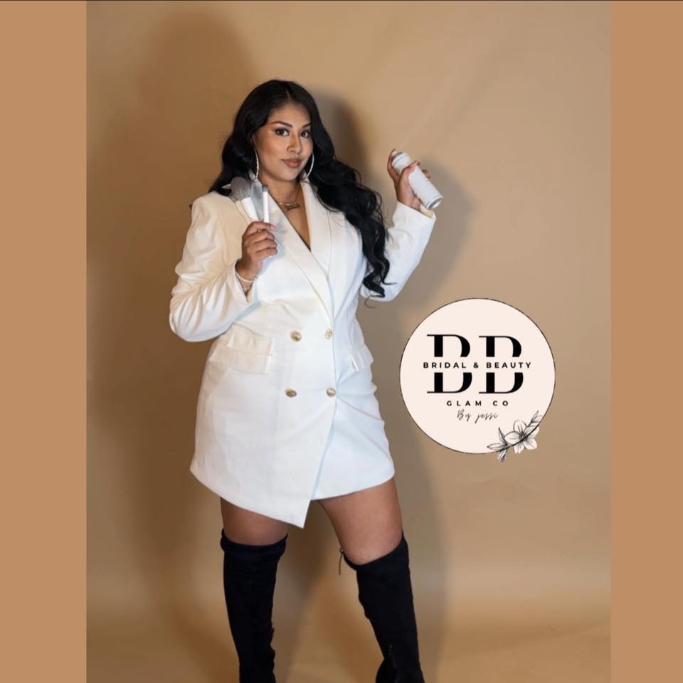 Iowa hair and makeup artists