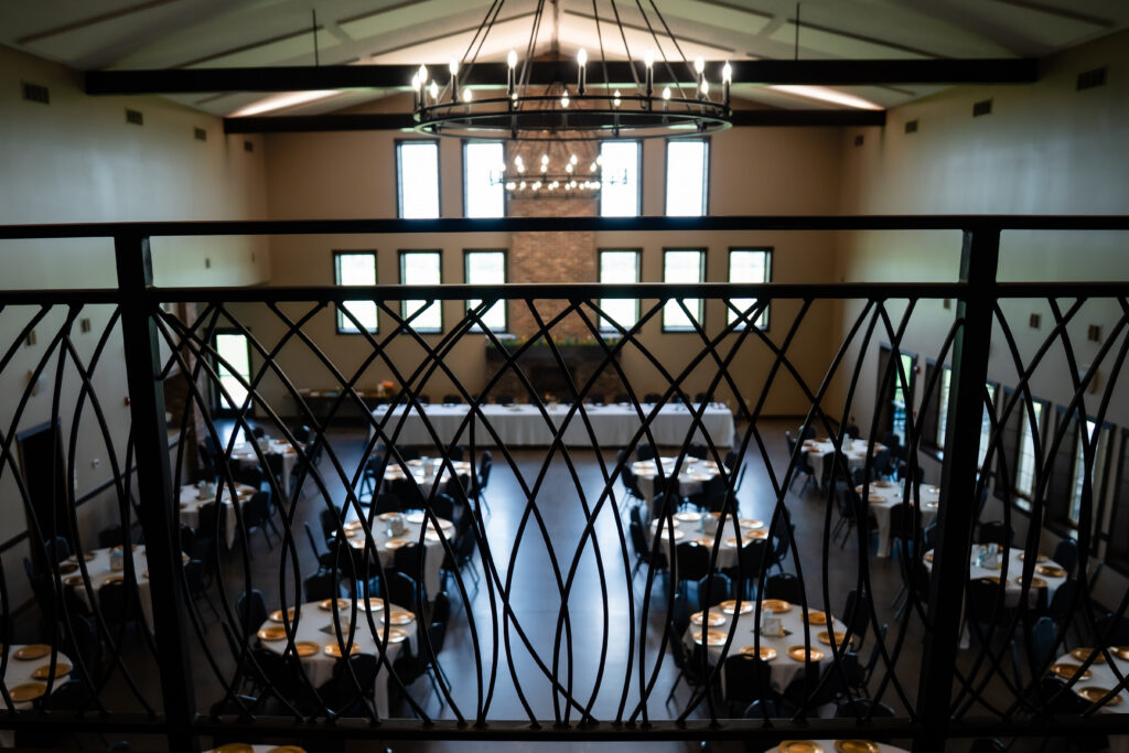 Iowa wedding venue Bluebird Hill