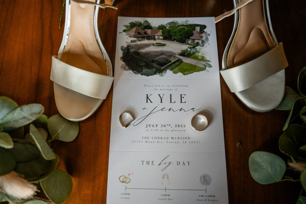 Wedding details at the Conrad Mansion